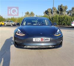 تسلا موديل 3